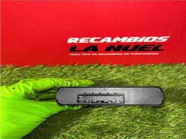 Foto 3ª: Centralita Motor ECU Renault Trafic M9R Z7 170CV 125KW FURGON (2023)