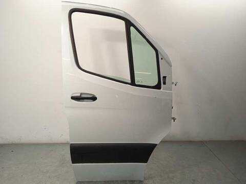Puerta Delantera Derecha Mercedes Sprinter 419 CDI RWD 907.643 907.645 907.647) 190CV 140KW FURGONETA