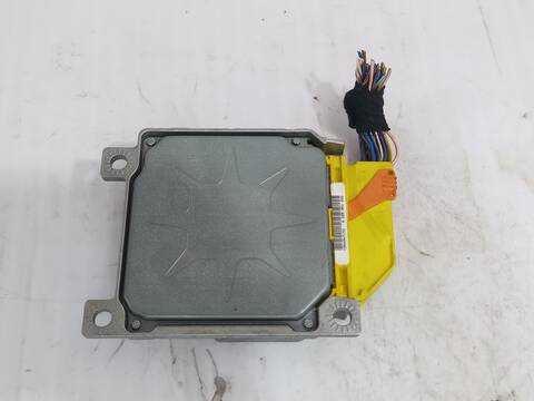 Foto 2ª: Centralita Airbag Mercedes Clase A 140 170 CDI 168.009) 95CV 70KW [OM668942] (2002)