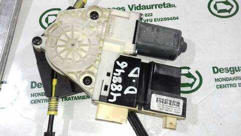 Foto 2ª: Elevalunas Eléctrico Delantero Derecho Peugeot 807 2.0 HDI FAP CAT 107CV 79KW [RHWDW10ATED4] (2006)