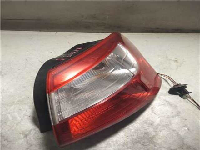 Foto 2ª: Piloto Trasero Derecho Ford Focus 1.6 TITANIUM [1.6 LTR. - 85 KW TI-VCT CAT] [T1DB]