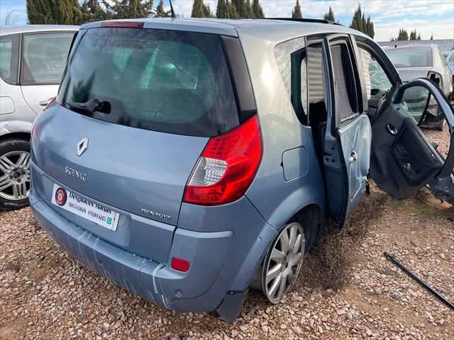 Foto 4ª: Portón Renault Megane 1.5 DCI 105cv [K9KP7] (2007)