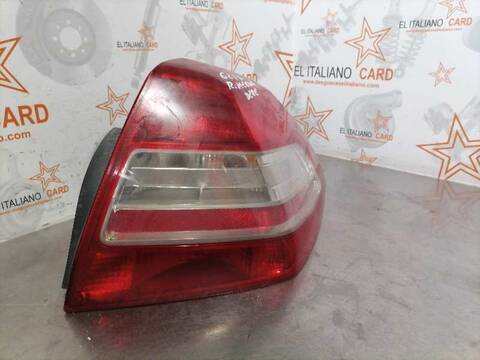 Foto 2ª: Piloto Trasero Derecho Renault Megane CONFORT AUTHENTIQUE BERLINA 120CV 88KW II CLASSIC BERLINA [F9Q88] (2004)