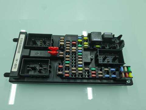 Caja Reles Fusibles Land Rover Evoque PRESTIGE