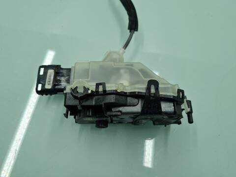 Foto 2ª: Cerradura Puerta Trasera Izquierda Peugeot 208 ACTIVE 101CV 74KW [HN05] (2021)