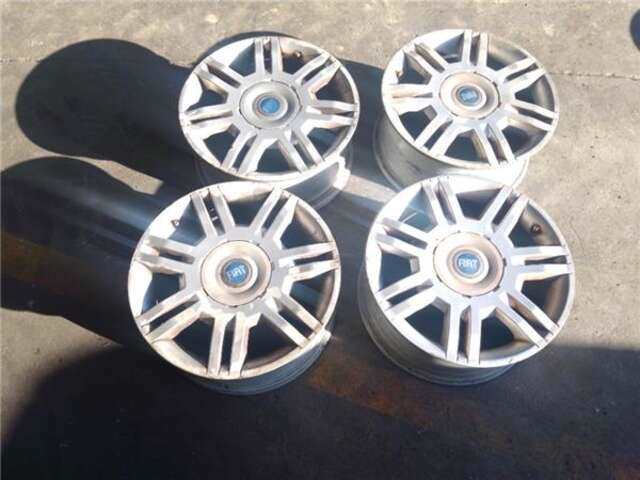 Juego LLantas Fiat Stilo 1.6 16V (192_XB1A)