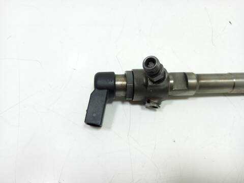 Foto 3ª: Inyectores Volkswagen Golf CAY (2010)