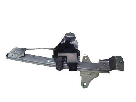 Elevalunas Manual Trasero Izquierdo Renault Arkana 1.3 TCE 140 LDN0)