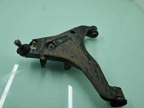 Brazo Suspension Delantero Izquierdo Mitsubishi L200 2.5 DI-D CAT 136CV 100KW
