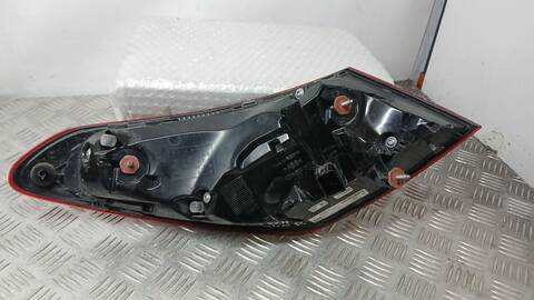 Foto 2ª: Piloto Trasero Derecho Mercedes Clase C 160 C 300 DE 206.208) 197CV 145KW [654820] (2024)