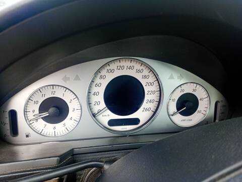 Cuadro de Instrumentos Mercedes Clase E 180 E 320 CDI 211.026) BERLINA 204CV 150KW