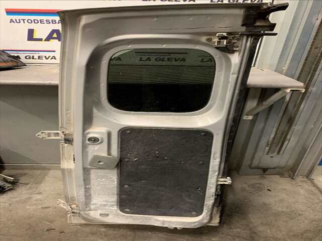 Foto 3ª: Puerta Trasera Derecha Nissan NV200 1.5 DCI 85-88-90CV [K9K 400] (2011)