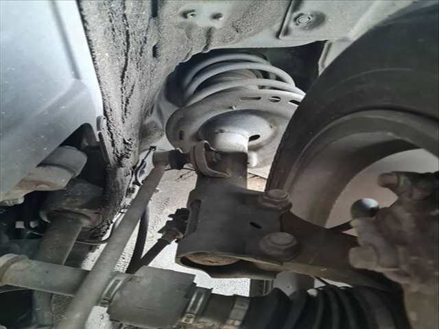 Amortiguador Delantero Izquierdo Toyota Rav4 2.0 4WD ZSA44_) 151CV 112KW
