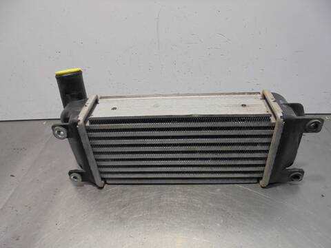 Foto 4ª: Intercooler Toyota Auris ACTIVE 90CV 66KW [1ND] (2015)