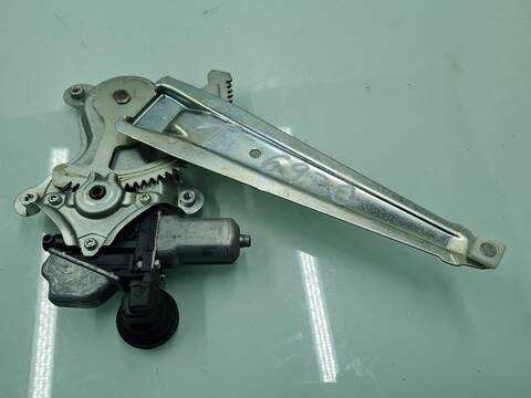 Elevalunas Manual Trasero Izquierdo Toyota Land Cruiser BASIS 190CV 140KW