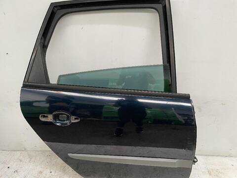 Foto 2ª: Puerta Trasera Derecha Renault Scenic GRAND CONFORT DYNAMIQUE 131CV [F9Q818] (2003)