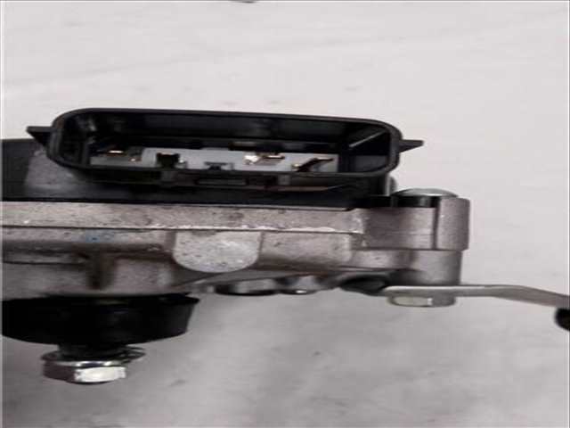 Foto 3ª: Motor Limpia Delantero Dacia Sandero 1.0 STEPWAY COMFORT [1 0 LTR. - 67 KW TCE CAT] 91CV [H4D F4] (2022)