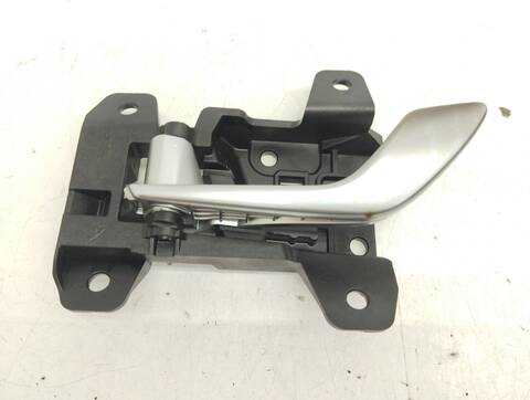 Maneta Interior Trasera Izquierda Hyundai Tucson 1.6 CRDI CAT 136CV 100KW