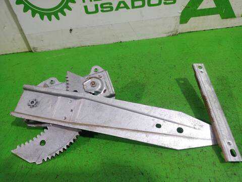 Foto 3ª: Elevalunas Manual Trasero Izquierdo Nissan Micra BASICO 54CV [CG10DE] (1998)