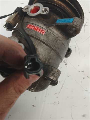 Foto 3ª: Compresor Aire Acondicionado Nissan Terrano 2.7 DIESEL [D/TD27 TURBO] (1995)