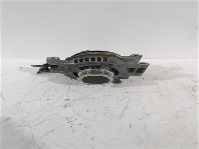 Alternador Toyota Corolla 2.2 D-4D AUR10_) 177CV