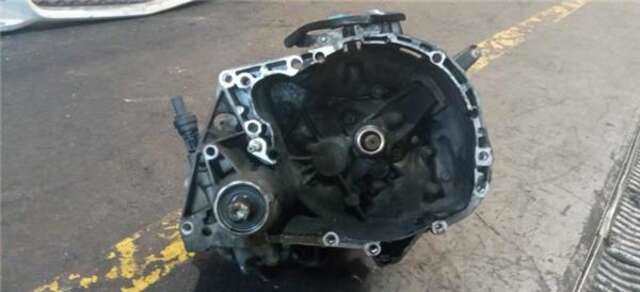 Foto 2ª: Caja Cambios Renault Clio 1.9 D [1.9 LTR. - 47 KW DIESEL] [F8Q630]
