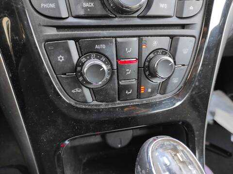 Mando Climatizador Opel Astra A20DTH