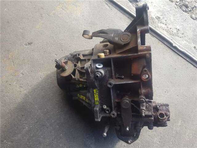 Foto 2ª: Caja Cambios Peugeot 205 1.8 [D-A9A]