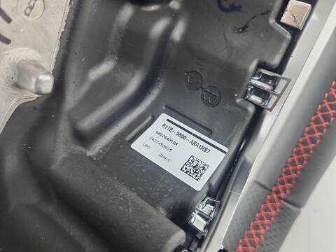 Foto 4ª: Volante Ford Puma 1.0 ECOBOOST MHEV 125CV 92KW [B7JA,B7JB] (2024)