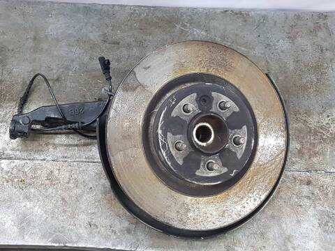 Foto 3ª: Mangueta Delantera Izquierda Land Rover Discovery 3.0 TD V6 245CV [306DT] (2009)