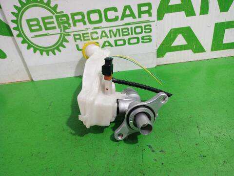 Foto 2ª: Bomba Freno Peugeot 2008 ALLURE 110CV (2013)