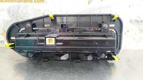 Foto 2ª: Mando Calefacción A. A. Toyota Auris HYBRID ACTIVE BUSINESS PLUS 136CV 100KW