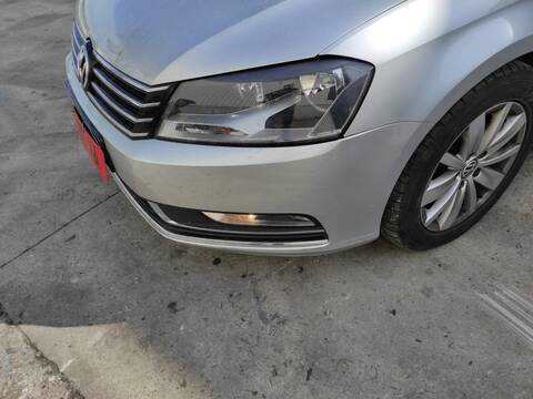 Foto 2ª: Paragolpes Delantero Volkswagen Passat CFFB BERLINA (2011)