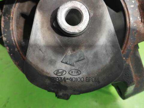 Foto 2ª: Soporte Cambio Kia Carnival 2.9 CRDI CAT 185CV [J3] (2006)