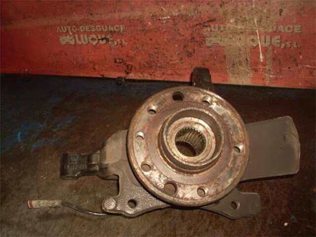 Foto 3ª: Mangueta Delantera Izquierda Opel Astra 1.9 CDTI [Z 19 DTH]