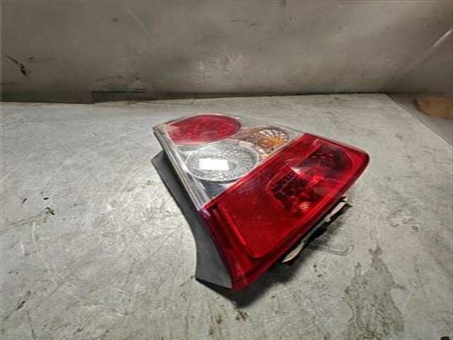 Foto 3ª: Piloto Trasero Derecho Honda Civic 1.4I S [1.4 LTR. - 66 KW]