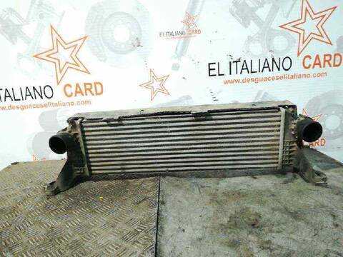 Foto 3ª: Intercooler Iveco Daily EINZELKABINE 35 C... RADSTAND 4100 146CV 107KW [F1CE3481J·B] (2013)