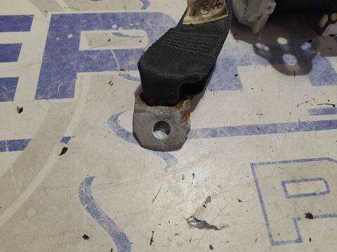 Foto 3ª: Cinturón Trasero Izquierdo Toyota Verso 2.2 D-CAT 177CV [D/ 2AD-FHV] (2004)