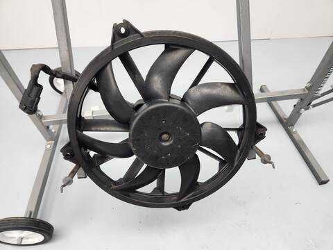 Electroventilador Peugeot 5008 PREMIUM 150CV 110KW