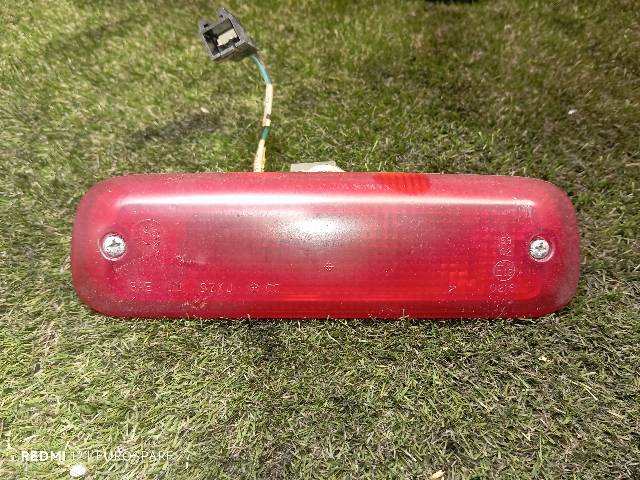 Luz Central de Freno Jeep Cherokee 2.5 TD 3P