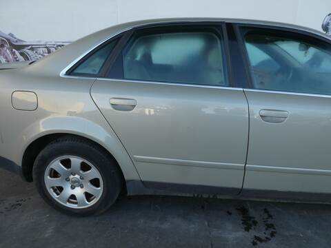 Puerta Trasera Derecha Audi A4 ALT BERLINA