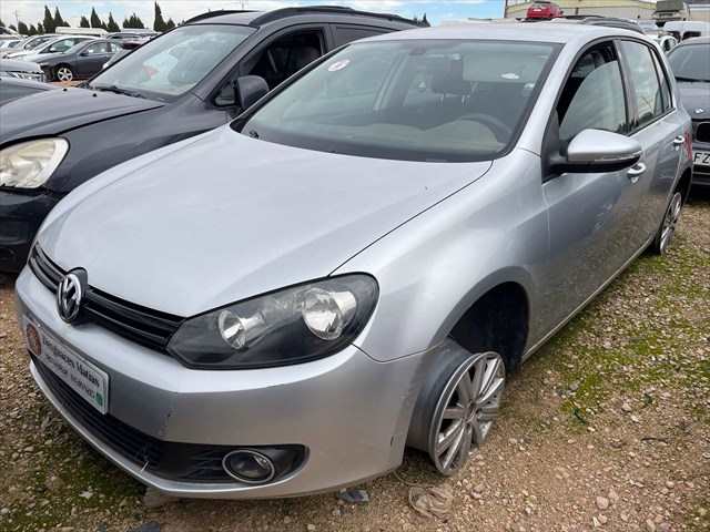 Faro Izquierdo Volkswagen Golf 1.6 TDI 105cv