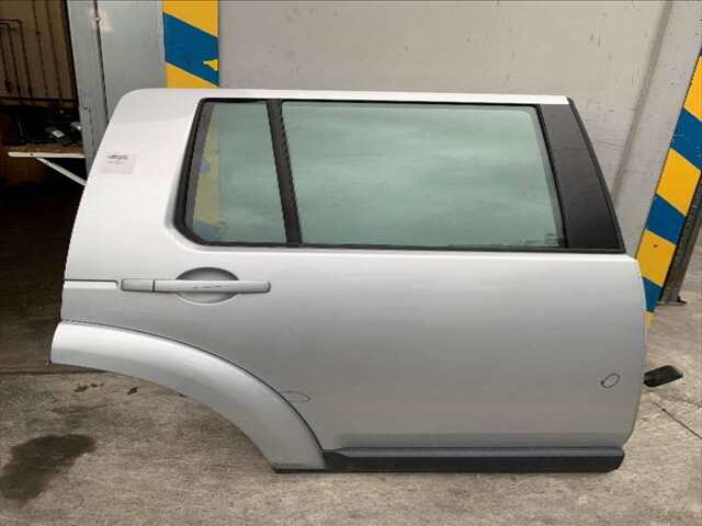 Puerta Trasera Derecha Land Rover Discovery 2.7 TDI V6 190CV