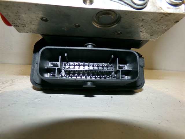 Foto 4ª: Abs Renault Clio 1.5 DCI CLIO IV 2013-2016 [K9KC6] (2014)