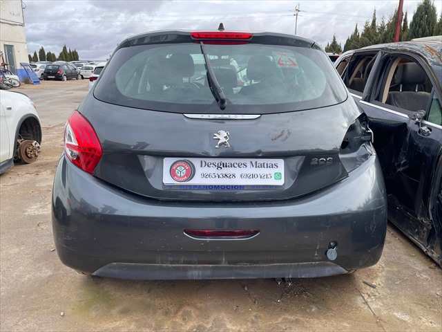 Foto 3ª: Portón Peugeot 208 1.4 HDI 68cv [8H01] (2014)