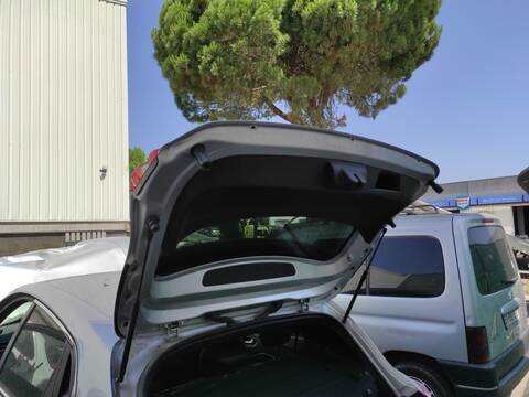 Portón Renault Clio H4D470