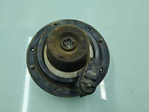 Foto 4ª: Faro Derecho Land Rover Defender 110 SE HARD TOP 122CV 90KW [244DT] (2002)