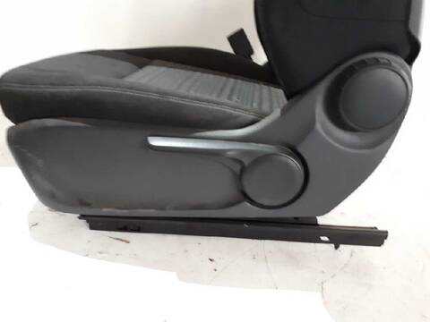 Foto 2ª: Asiento Delantero Izquierdo Mercedes Vito 88CV 65KW (2014)