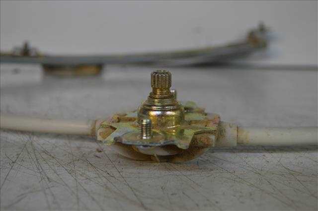 Foto 3ª: Elevalunas Manual Trasero Derecho Skoda Felicia 1.9 D 1998-2001 [AEF] (1999)