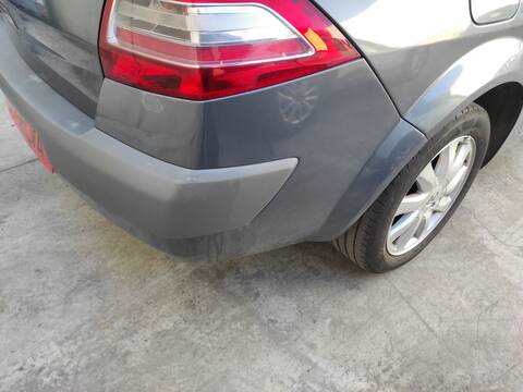 Foto 3ª: Paragolpes Trasero Renault Megane F9Q803 BERLINA II CLASSIC BERLINA (2008)